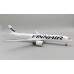 IF359AY0524 - 1/200 FINNAIR AIRBUS A350-941 OH-LWR WITH STAND