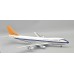 IF742SA0426P - 1/200 SOUTH AFRICAN AIRWAYS BOEING 747-244B REG. ZS-SAP WITH STAND AND MAGNETIC GEAR