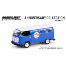 GL28160-B - 1/64 ANNIVERSARY COLLECTION SERIES 17 - 1968 VOLKSWAGEN TYPE 2 PANEL VAN CHEVRON GASOLINES