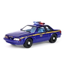 GL42650-A - 1/64 HOT PURSUIT - FORD MUSTANG 1988 - NEW YORK STATE POLICE SOLID PACK