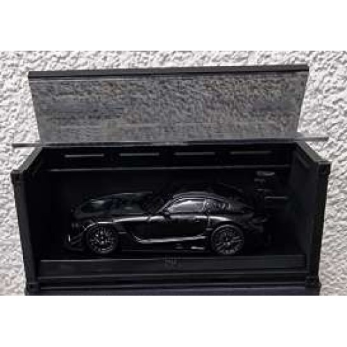 TCT640084A4B - 1/64 2018 MERCEDES AMG GT3 NO.4 WITH CONTAINER AND FIGURE, BLACK