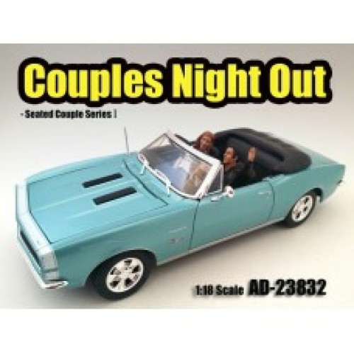 AD23832 - 1/18 COUPLES NIGHT OUT SET OF 2 FIGURES