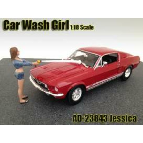 AD23843 - 1/18 CAR WASH GIRL JESSICA (CAR NOT INCLUDED)
