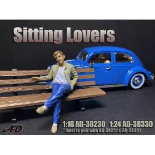 AD38230 - 1/18 SITTING LOVERS NO.I (AD 38231 AND YOU HAVE A NICE SET)
