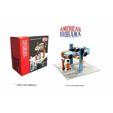 AD38379 - 1/64 2 POST LIFT WITH OIL DRAINER AND MECHANIC FIGURE, LIGHT BLUE