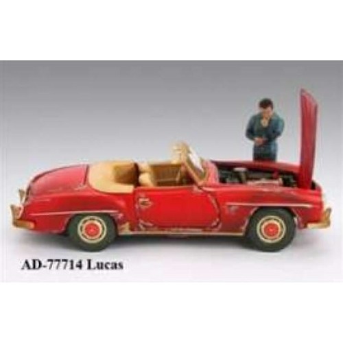 AD77714 - 1/18 MECHANIC LUCAS (CAR NOT INCLUDED)