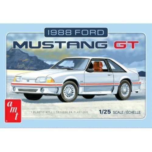 AMT1216 - 1/25 1988 FORD MUSTANG (PLASTIC KIT)