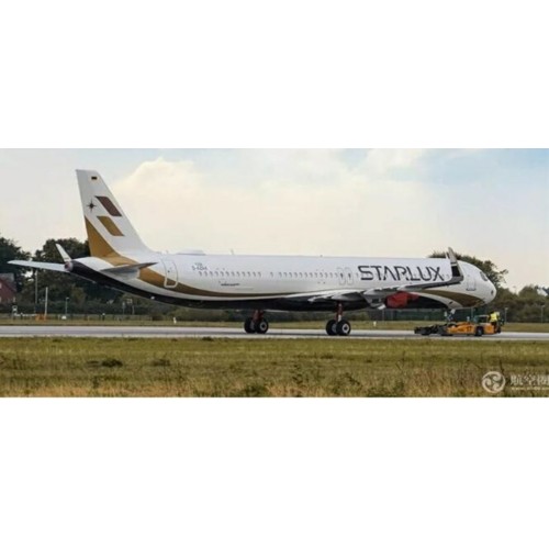 AV2005 - 1/200 STARLUX AIRLINES A321NEO B-58201