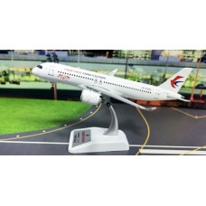 AV2111 - 1/200 B-658E CHINA EASTERN AIRLINES COMAC C919-100STD SHINING CHINESE RED DETACHABLE GEAR