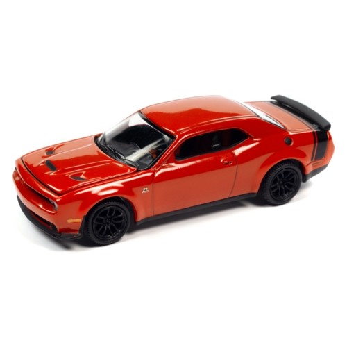 AW64372A-5 - 1/64 AUTOWORLD PREMIUM ASSORTMENT 2022 RELEASE 3 SERIES A 2019 DODGE CHALLENGER R.T SCAT PACK TOR RED