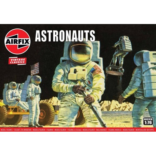 AX00741V - 1/76 ASTRONAUTS (PLASTIC KIT)