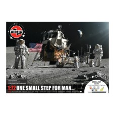 AX50106 - 1/72 ONE STEP FOR MAN 50TH ANNIVERSARY OF 1ST MANNED MOON LANDING (PLASTIC KIT)