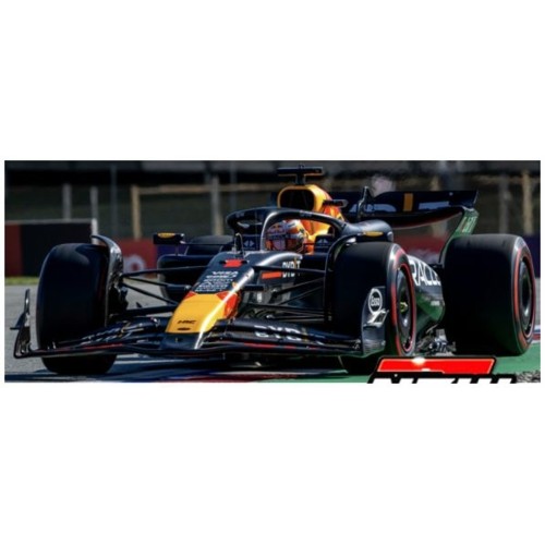 BG28517 - 1/24 RED BULL RB20 NO.1 MAX VERSTAPPEN 2024 KIT CB AND STAND