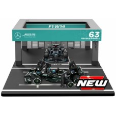BG38452R - 1/43 MERCEDES AMG PETRONAS F1 W14 E PERFORMANCE NO.63 GEORGE RUSSELL 2023 PIT PASS SET