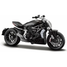 BG51066K - 1/18 DUCATI XDIAVEL S - BLACK