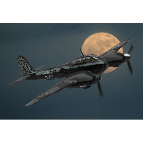 CA29702 - 1/72 MESSERSCHMITT ME 410A-1 BLACK F, 14./KG2,  LATE 1943