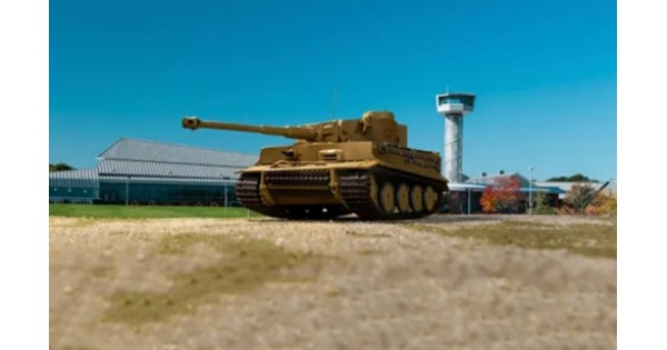 CC60517 1/50 TIGER 131, RESTORED AND OPERATED BY THE TANK MUSEUM