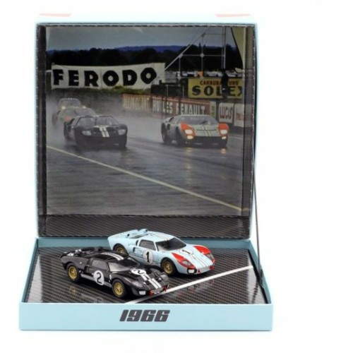 CMR4305455 - 1/43 FORD GT40 MKII 2 CAR SET WINNER / SECOND LE MANS 1966 IN COLLECTORS BOX