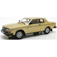 CULCML022-3 - 1/18 VOLVO 262C BERTONE GOLD METALLIC 1981