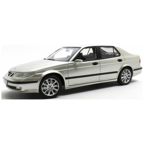 CULCML198-1 - 1/18 SAAB 9-5 TURBO AERO SILVER METALLIC 1998