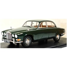 CULCML289-2 - 1/18 JAGUAR 420 BRITISH RACING GREEN 1966-1969