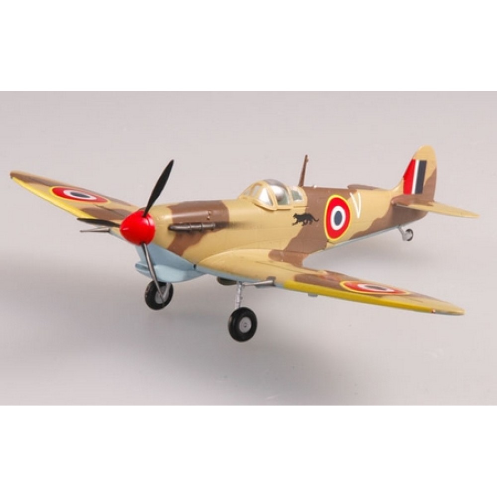 Spitfire mk vb. Tamiya 60756. Модель самолета Спитфайр. Spitfire MK V trop.