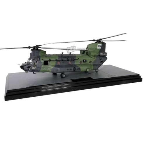 FOV821005C-2 - 1/72 CANADA BOEING CHINOOK CH-147F HELICOPTER NO. 147304