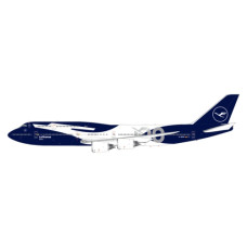G2DLH1513 - 1/200 LUFTHANSA B747-8 D-ABYN 100 LIVERY