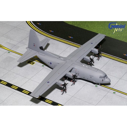 G2RAF713 - 1/200 ROYAL AIR FORCE C-130J ZH886