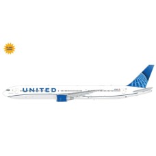 G2UAL1445F - 1/200 UNITED AIRLINES B767-400ER N76064 - FLAPS DOWN