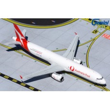 GJQFA1955 - 1/400 QANTAS FREIGHT A321P2F VH-ULD