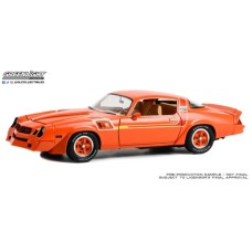 GL13658 - 1/18 1980 CHEVROLET CAMARO Z/28 HUGGER RED ORANGE GENERAL MOTORS SPECIAL VEHICLE DEVELOPMENT