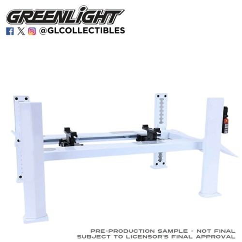 GL13710 - 1/18 FOUR-POST LIFT - WHITE - EVERGREEN