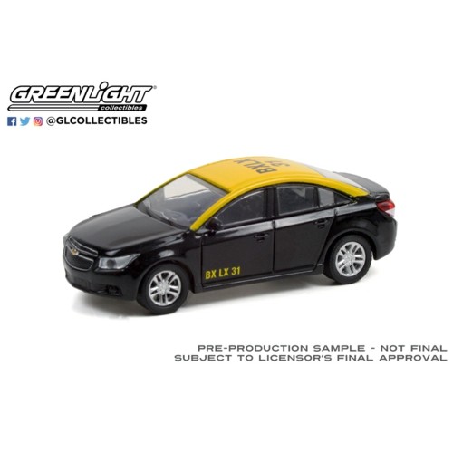 GL30282 - 1/1/64 2013 CHEVROLET CRUZE SANTIAGO CHILE TAXI (HOBBY EXCLUSIVE)