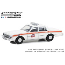 GL30442 - 1/64 1987 CHEVROLET CAPRICE - NYC EMA (CITY OF NEW YORK EMERGENCY MEDICAL SERVICE)(HOBBY EXCLUSIVE)
