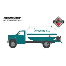 GL45200-B - 1/64  S.D. TRUCKS SERIES 20 - 1982 CHEVROLET C-60 PROPANE TRUCK - WHITE AND GREEN METALLIC