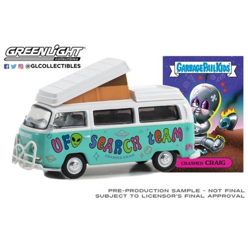 GL54090-B - 1/64 GARBAGE PAIL KIDS SERIES 5 - CRASHED CRAIG - 1968 VOLKSWAGEN TYPE 2 CAMPMOBILE WITH HURST BUMPER - UNIDENTIFIED FLYING OBJECT (UFO) SEARCH TEAM SOLID PACK