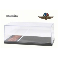 GL55021 - 1/18 ACRYLIC CASE WITH PLASTIC BASE - INDIANAPOLIS MOTOR SPEEDWAY YARD OF BRICKS SPECIAL EDITION