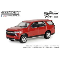GL68050-D - 1/64 SHOWROOM FLOOR SERIES 5 - 2023 CHEVROLET TAHOE LS - RADIANT RED SOLID PACK