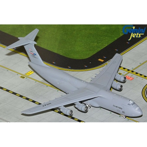 GMUSA142 - 1/400 US AIR FORCE LOCKHEED C-5M SUPER GALAXY LACKLAND AFB REG 85-0009
