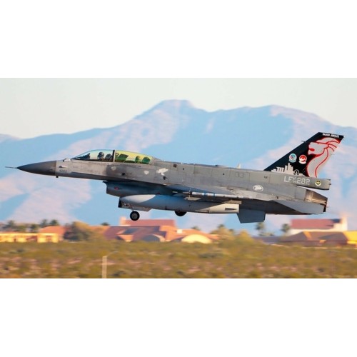 HA38025 - 1/72 F-16D SILVER JUBILEE OF PEACE CARVIN TRAINING 94-0282, 425TH FS, RSAF, LUKE AIR BASE, 2018