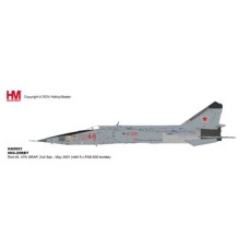 HA5651 - 1/72 MIG-25RBT RED 46, 47TH GRAP, 2ND SQN, MAY 2001 (WITH 8 X FAB-500 BOMBS)
