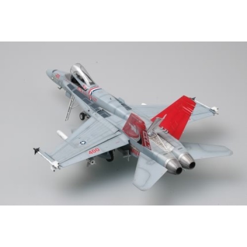 HBB80321 - 1/48 F-A-18C HORNET (PLASTIC KIT)