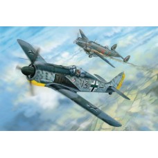 HBB81802 - 1/18 FOCKE-WULF FW190A-5 (PLASTIC KIT)