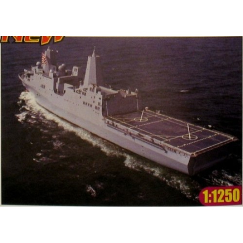 HBB82508 - 1/1250 USS NEW YORK LPD-21 (PLASTIC KIT)