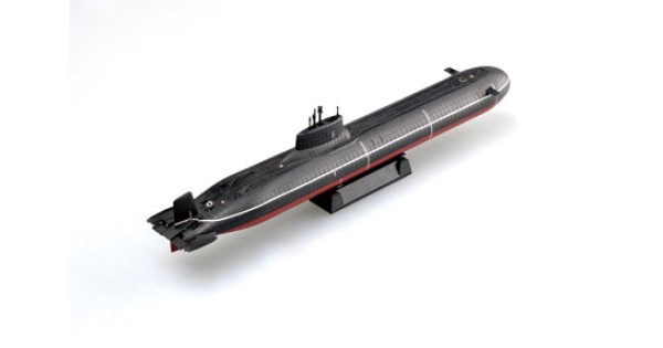 Modellismo Hobbyboss 1:700 - Sottomarino Classe Typhoon Marina Russa (Scala 1/700)