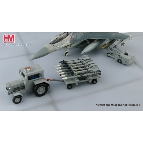HD3005B - 1/72 US MODERN WEAPON LOADING SET II: FORD TRACTOR, MISSILES TRAILER, LIFT TRUCK