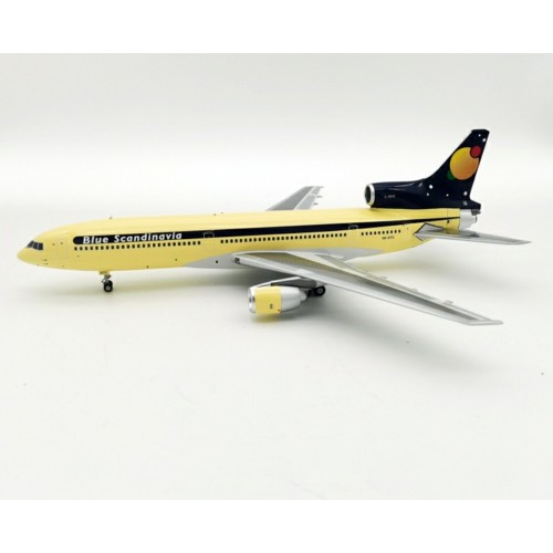 IF10111120 - 1/200 BLUE SCANDINAVIA LOCKHEED L-1011-385-1 TRISTAR 1 SE-DTC WITH STAND