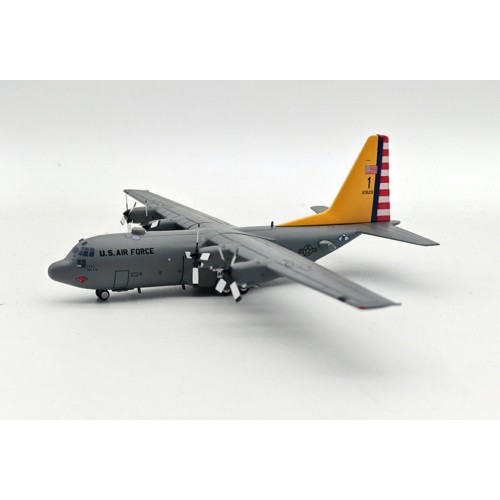 IF130USAF629 - 1/200 USA - AIR FORCE LOCKHEED C-130H HERCULES (L-382) 81-0629 WITH STAND
