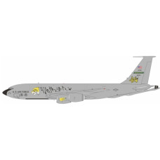 IF135USAF313 - 1/200 USA - AIR FORCE BOEING KC-135R 10313 WITH STAND